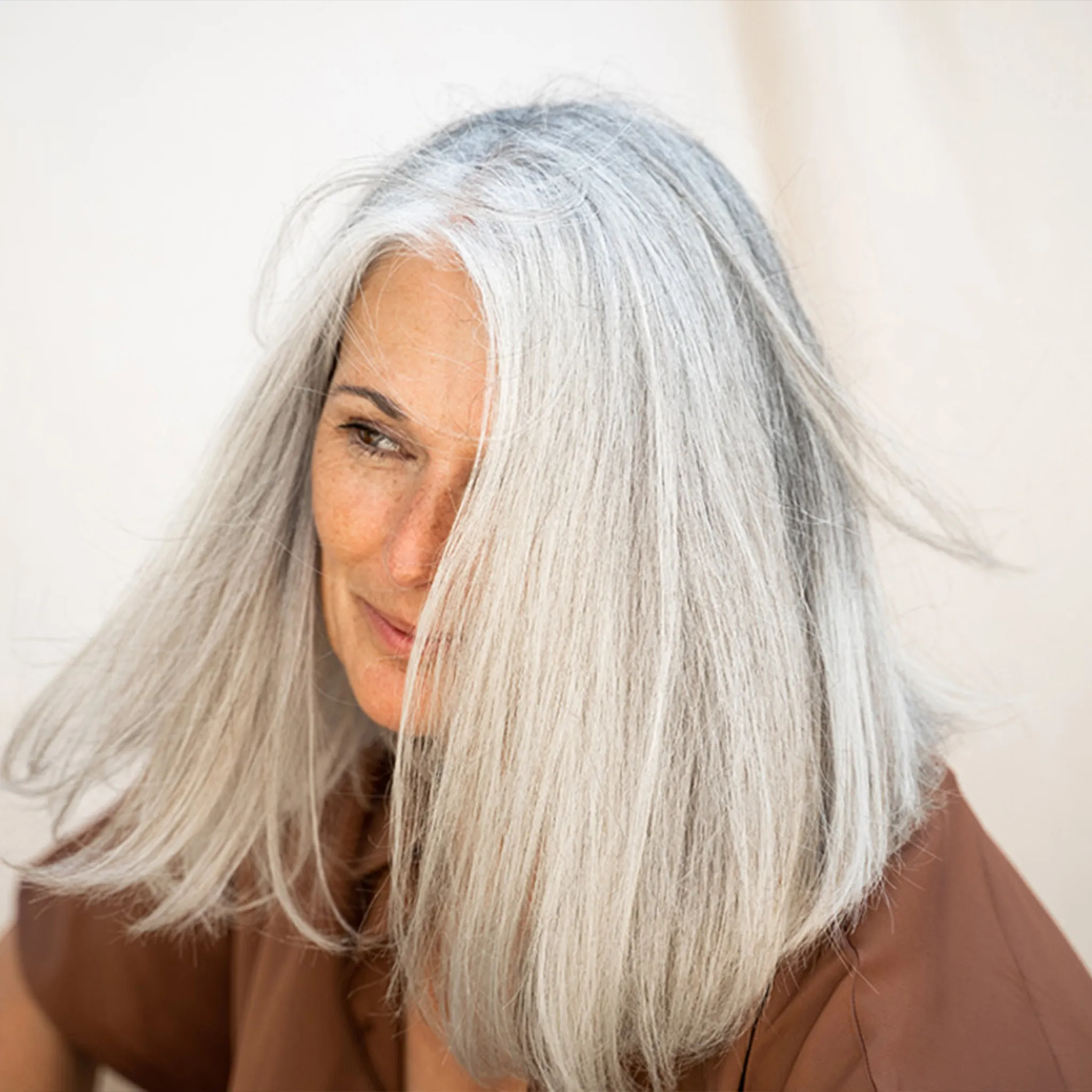 Shampoo + Conditioner For Gray Hair - Image 7