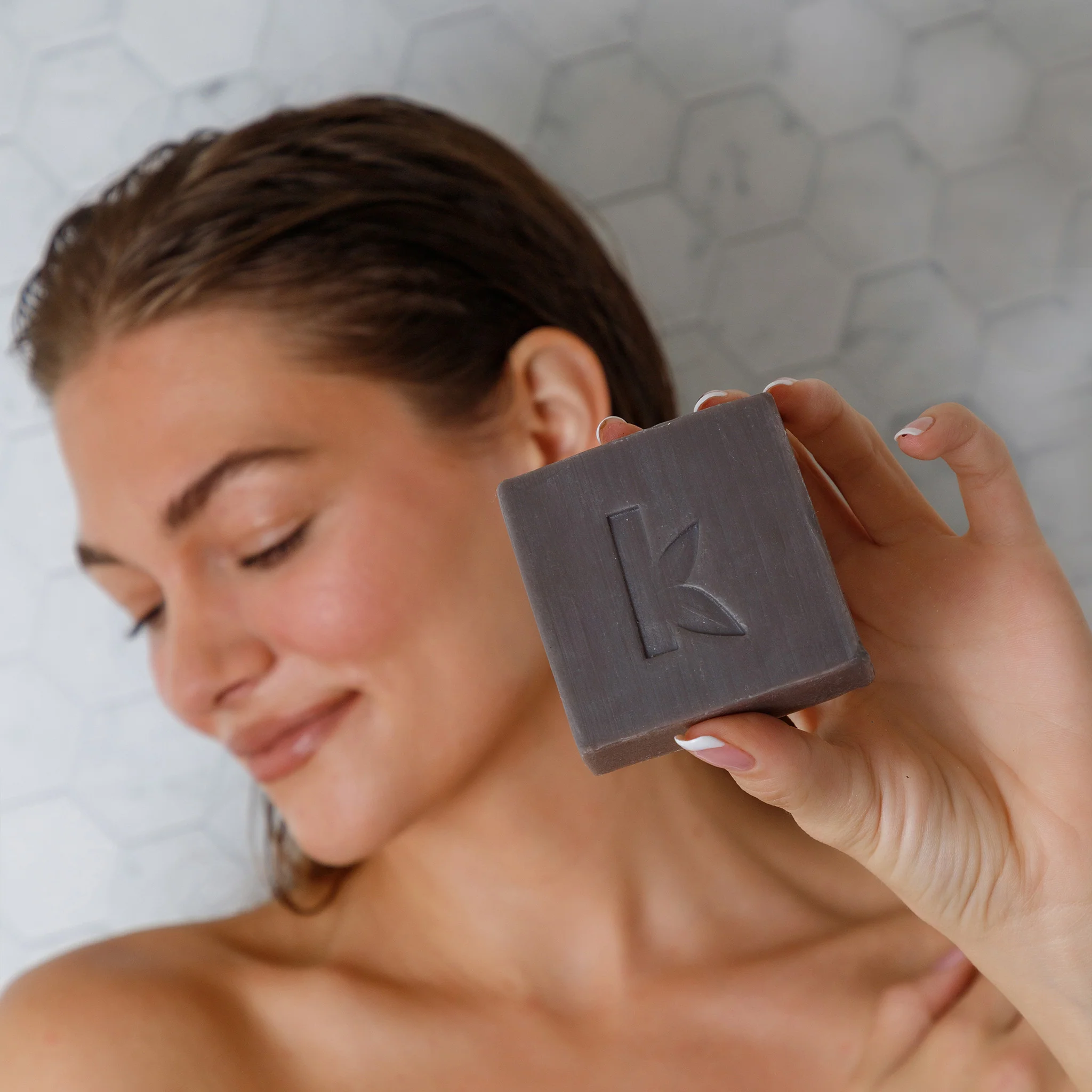 Shampoo and Soap - Image 19