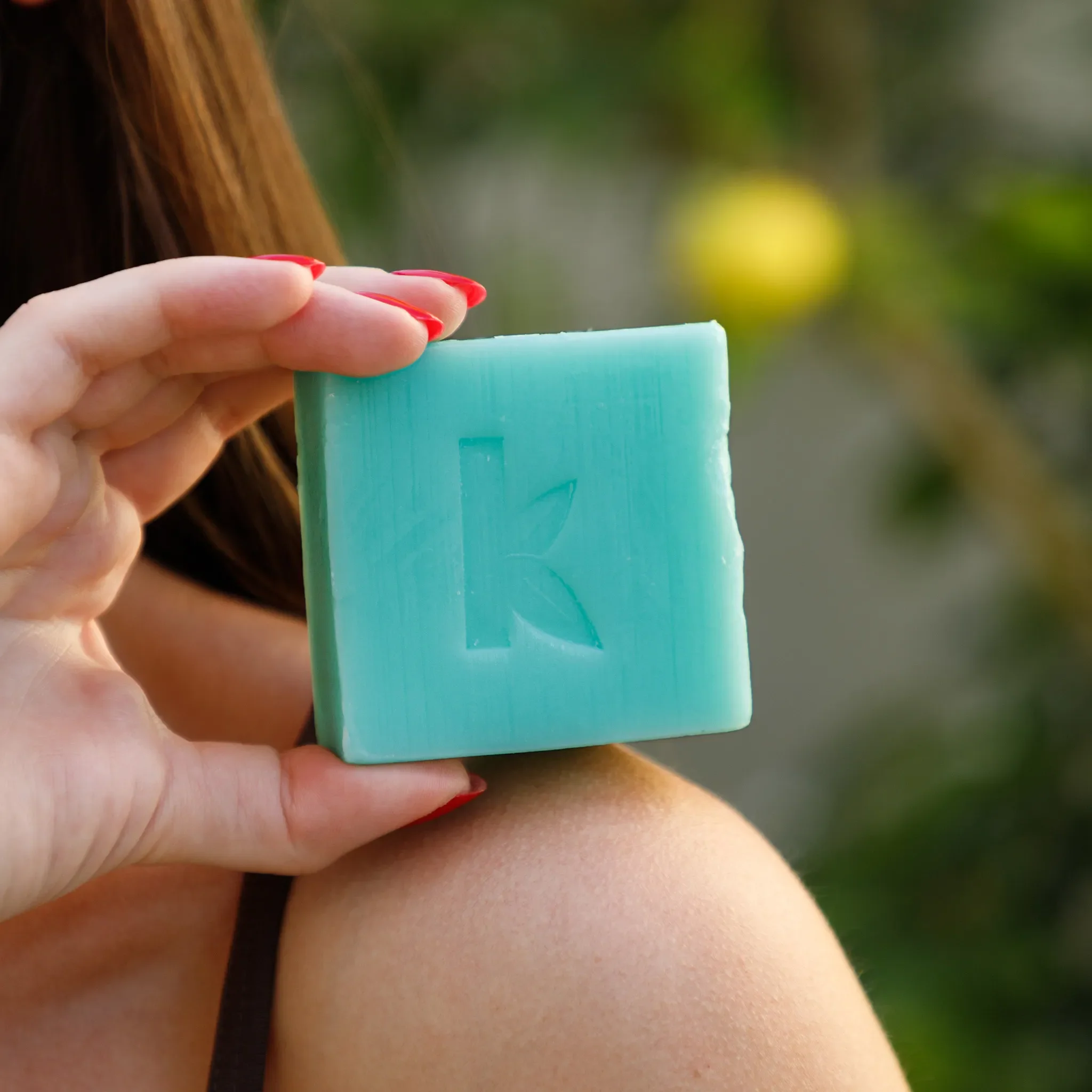 Shampoo and Soap - Image 65